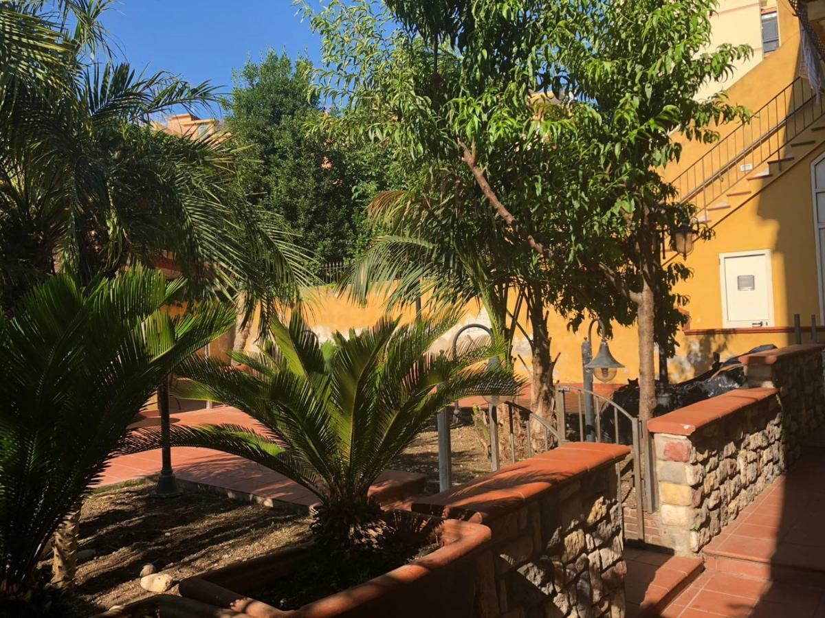 Il Giardino Sul Corso Leilighet Scafati Eksteriør bilde